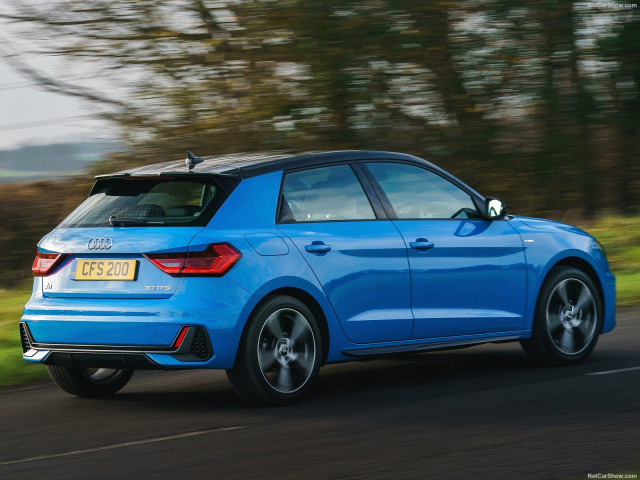 Audi A1 Sportback фото