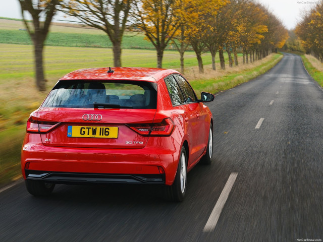 Audi A1 Sportback фото