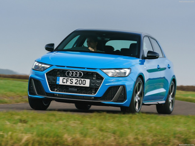 Audi A1 Sportback фото