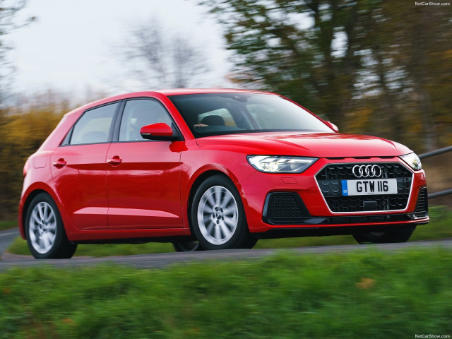 Audi A1 Sportback фото