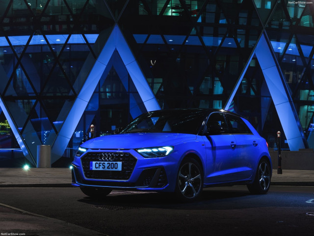 Audi A1 Sportback фото