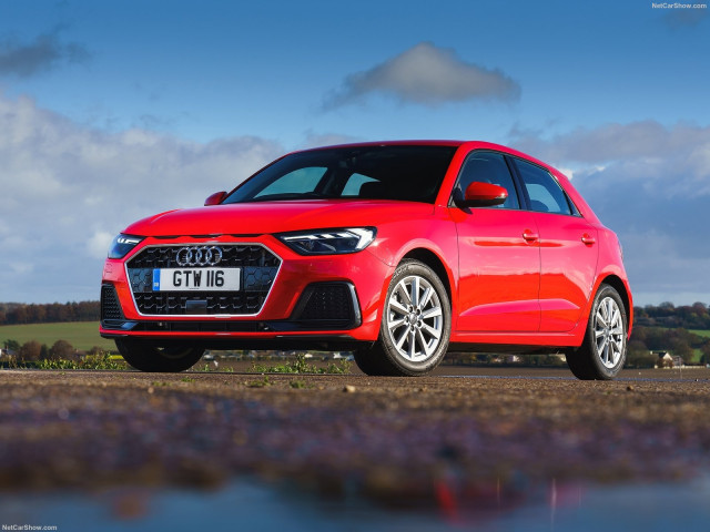 Audi A1 Sportback фото