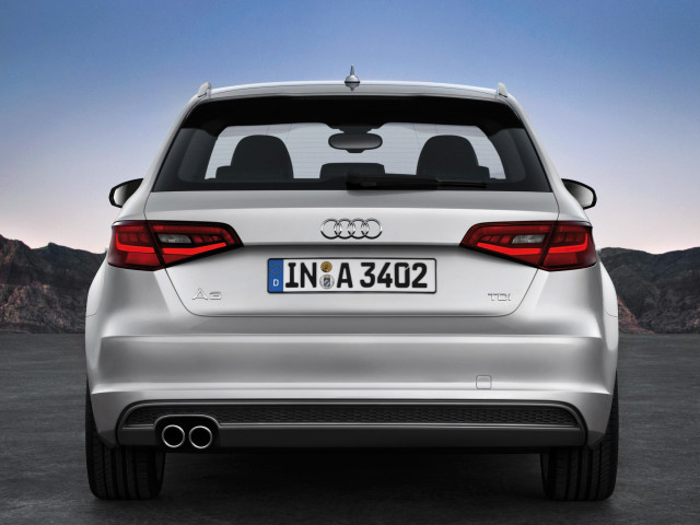 Audi A3 Sportback фото