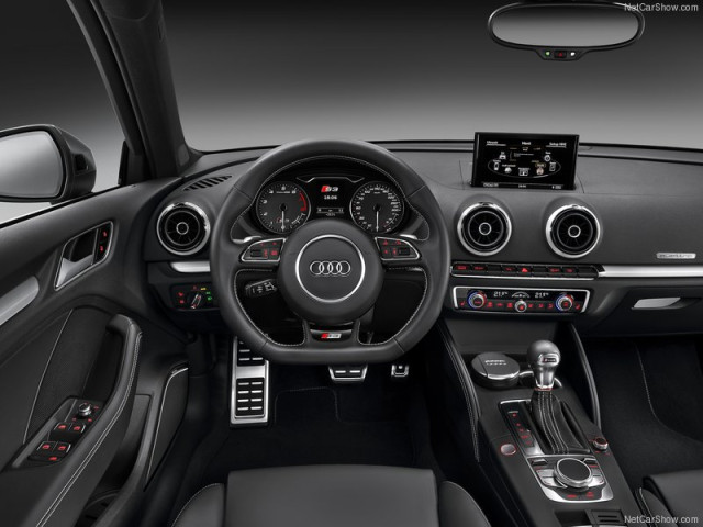 Audi A3 Sportback фото