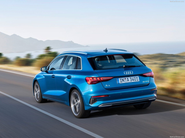 Audi A3 Sportback фото