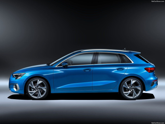 Audi A3 Sportback фото