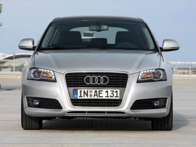 Audi A3 Sportback фото