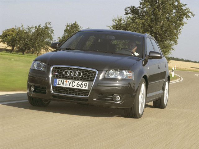 Audi A3 Sportback фото