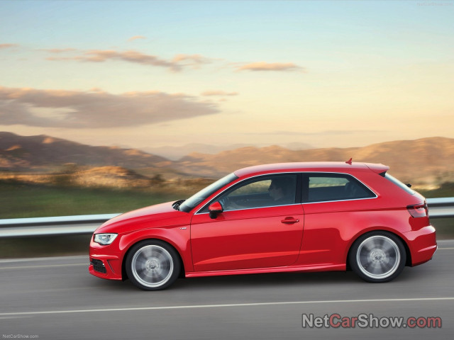 Audi A3 фото