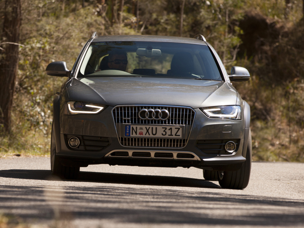 Audi A4 Allroad Quattro фото 100048