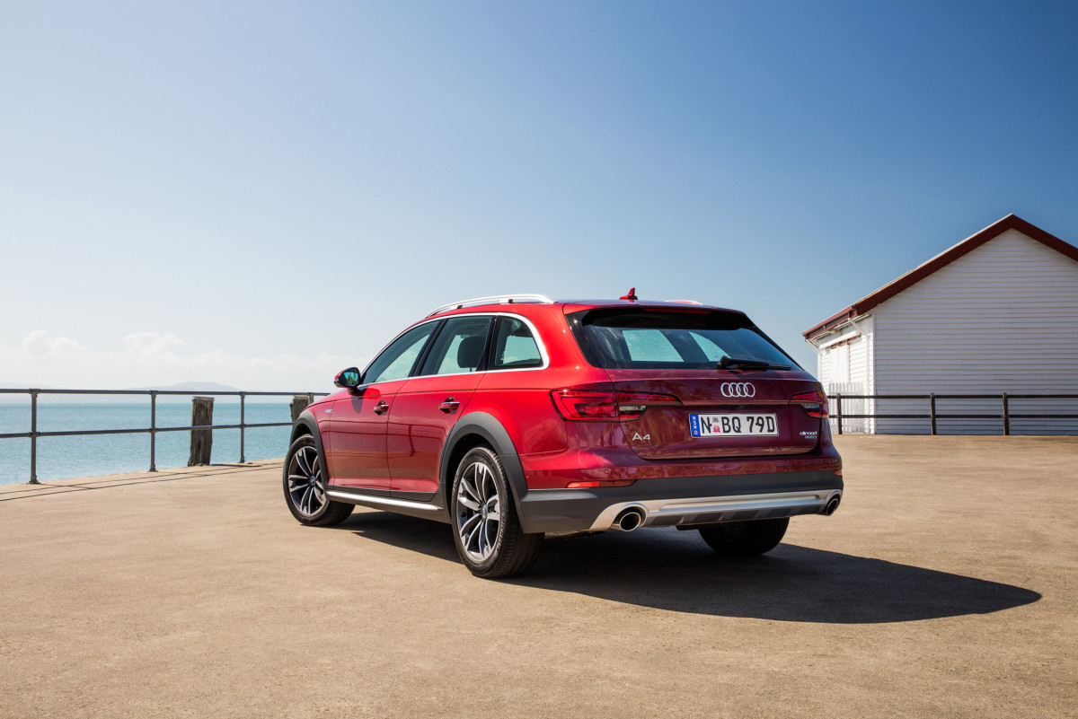 Audi A4 Allroad Quattro фото 175536