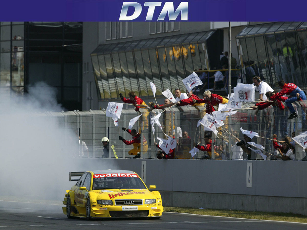 Audi A4 DTM фото 27638