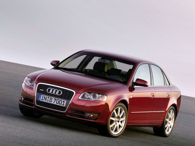 Audi A4 фото