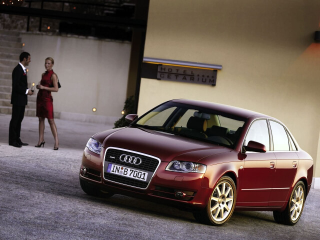 Audi A4 фото