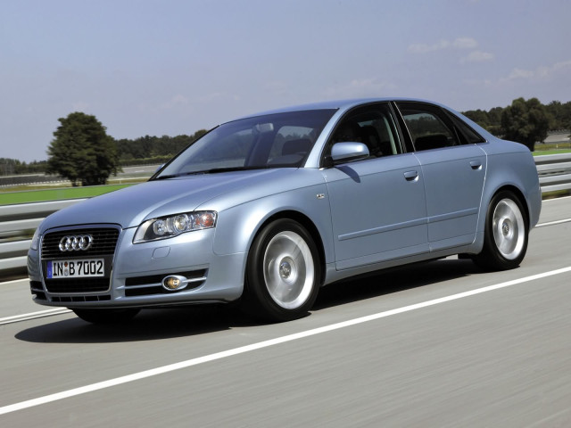 Audi A4 фото