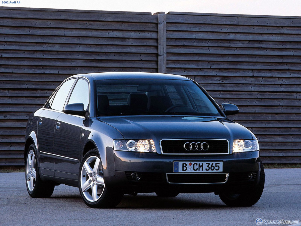 Audi A4 фото 3806