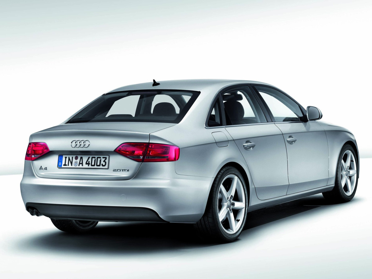 Audi A4 фото 47999