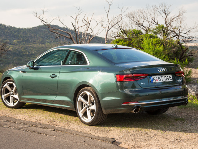 Audi A5 Coupe фото