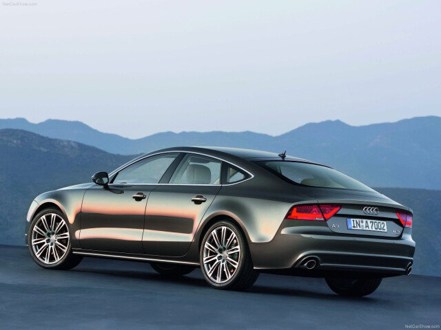 Audi A7 фото
