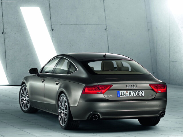 Audi A7 фото
