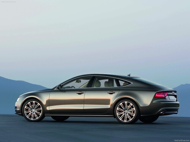 Audi A7 фото