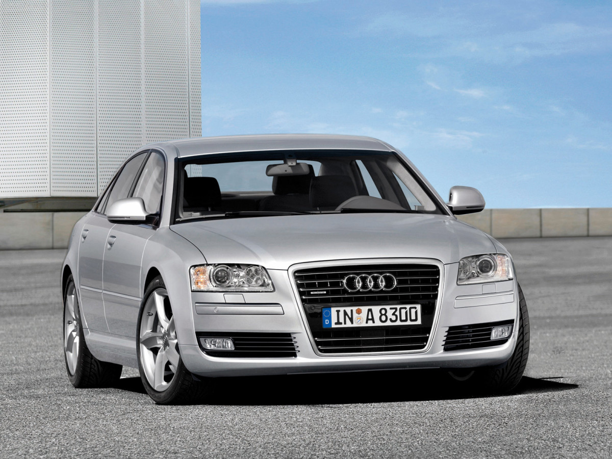 Audi A8 quattro фото 46199