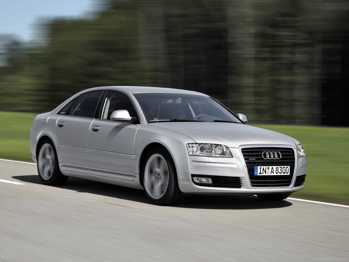 Audi A8 quattro фото 63598