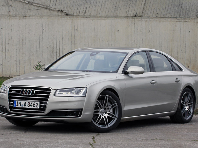 Audi A8 фото