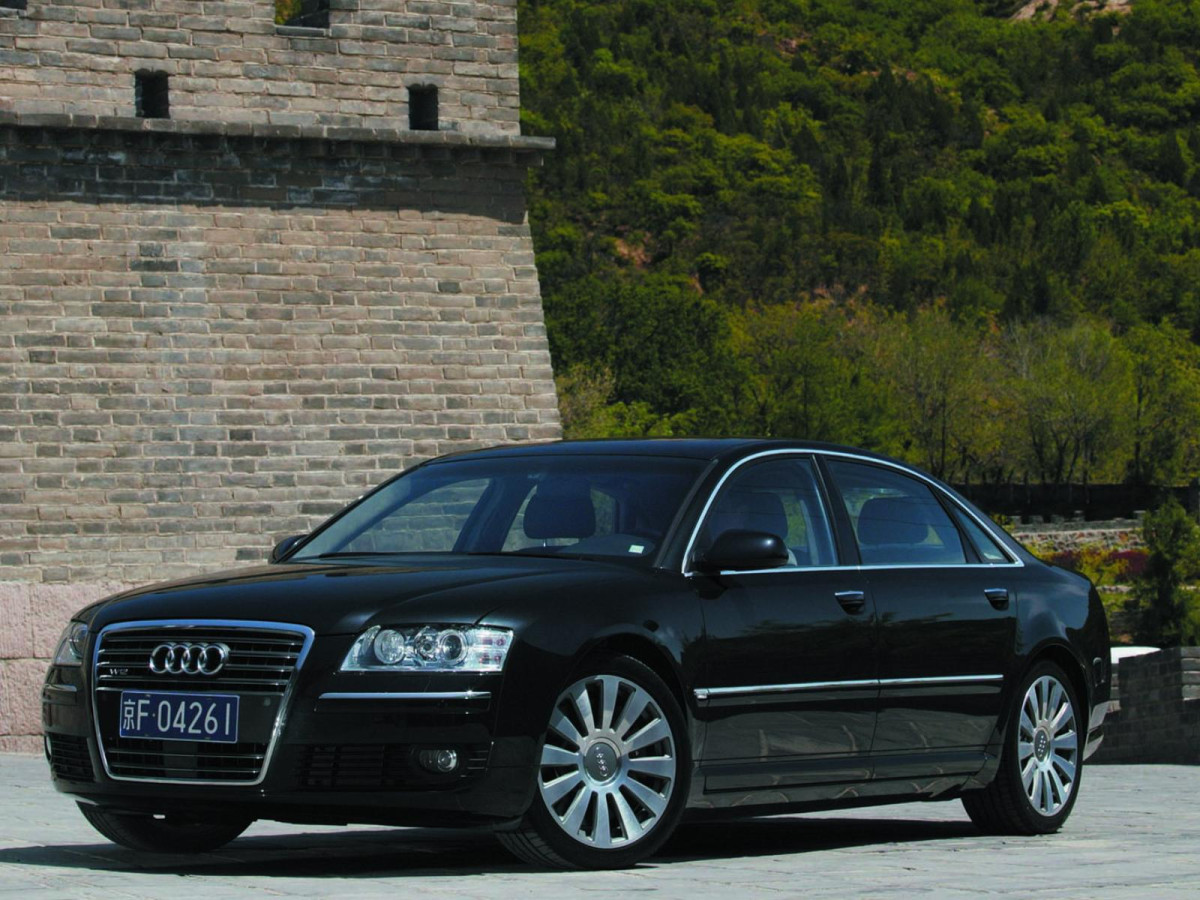 Audi A8 фото 14915