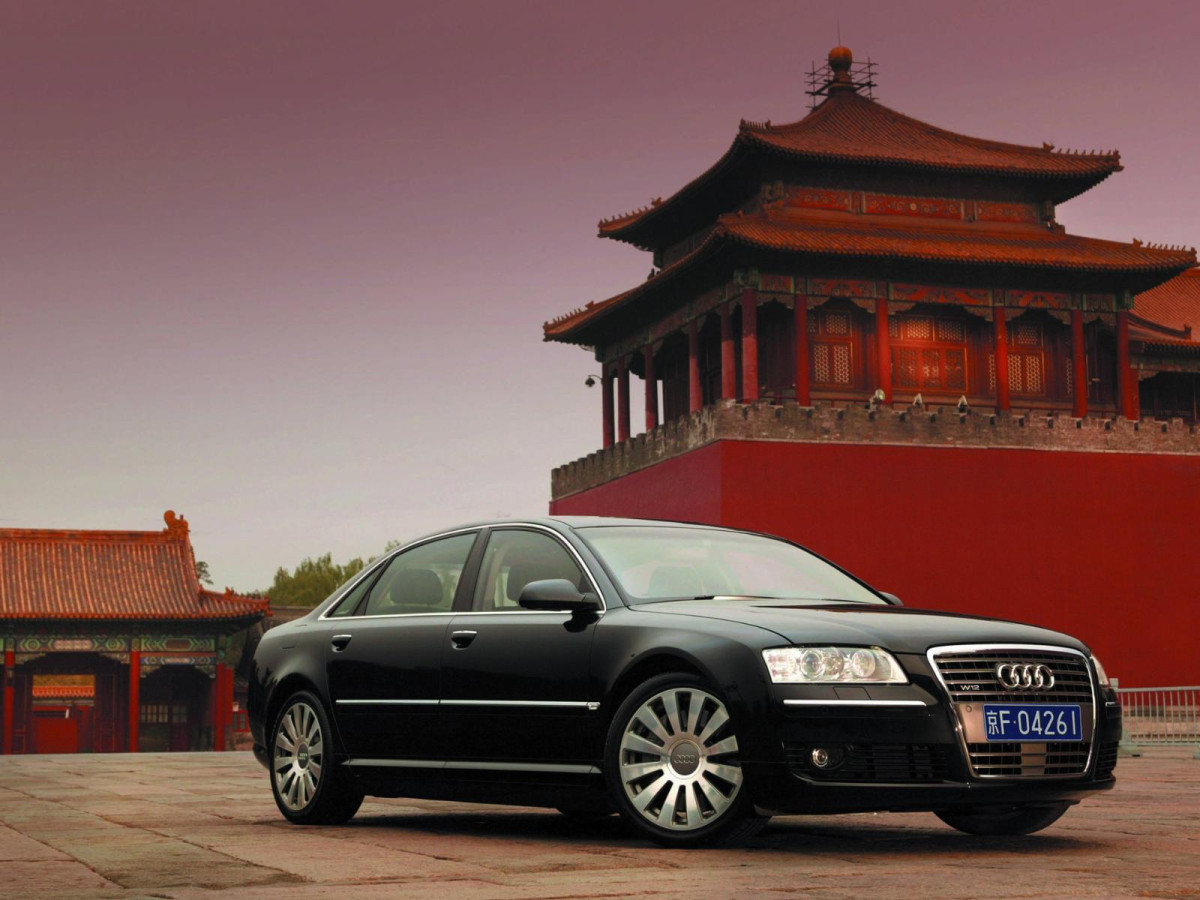 Audi A8 фото 14918