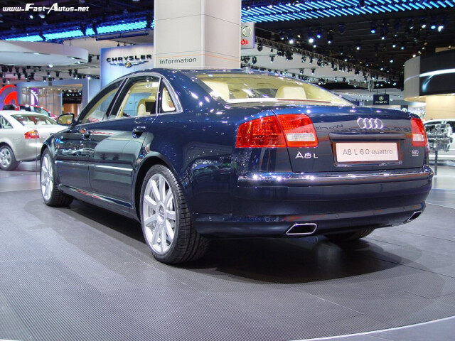 Audi A8 фото