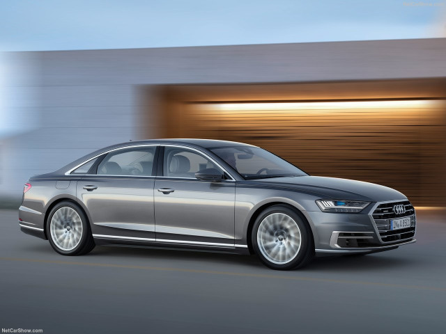 Audi A8 фото