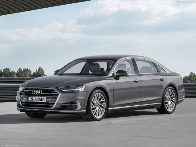 Audi A8 фото