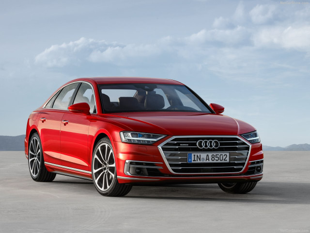 Audi A8 фото