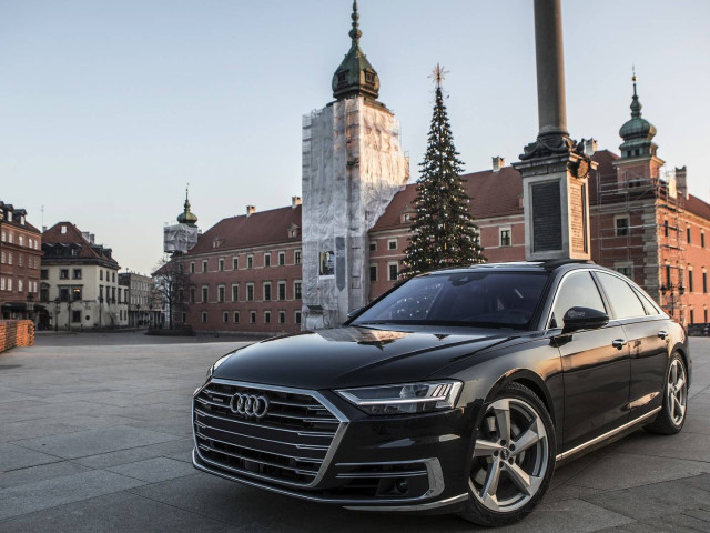 Audi A8 фото