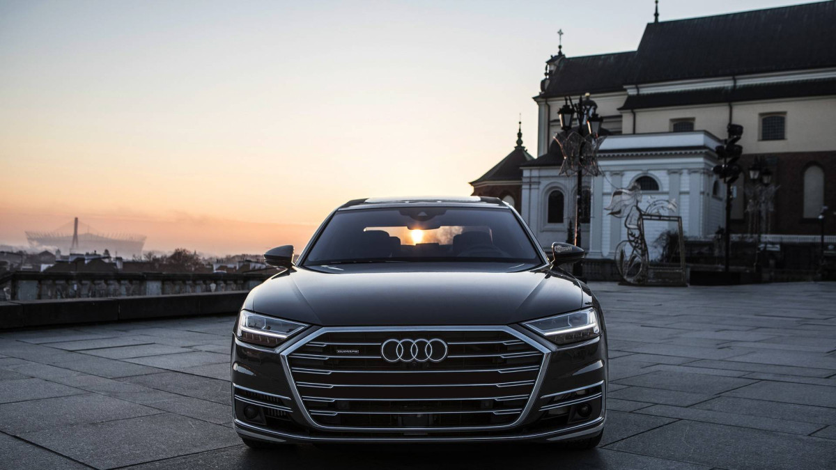 Audi A8 фото 192372