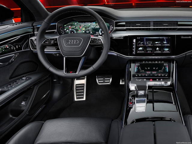 Audi A8 фото