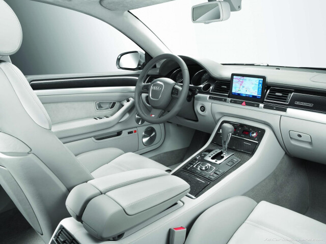 Audi A8 фото