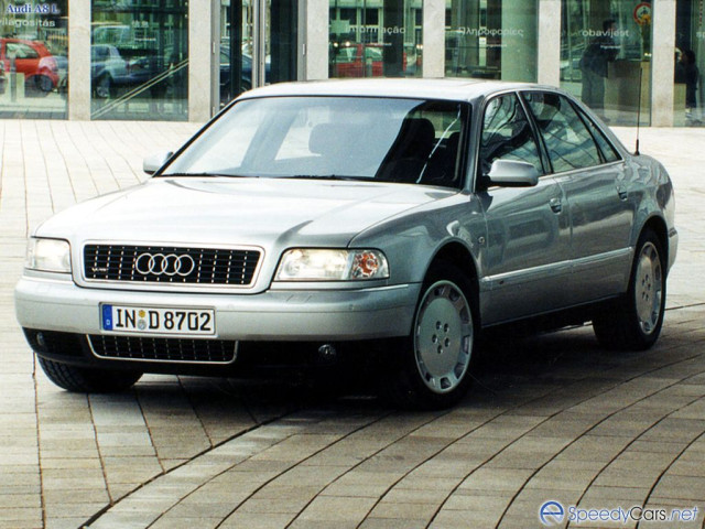 Audi A8 фото