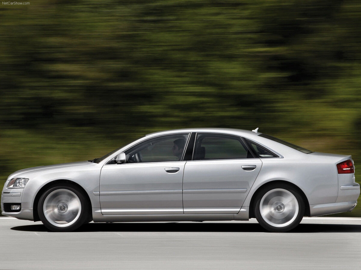 Audi A8 фото 63595
