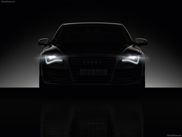 Audi A8 фото