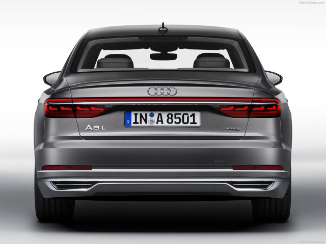 Audi A8L фото