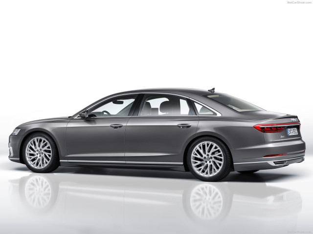 Audi A8L фото