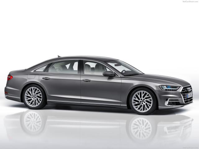 Audi A8L фото