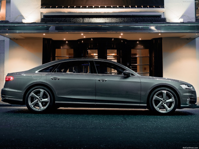 Audi A8L фото