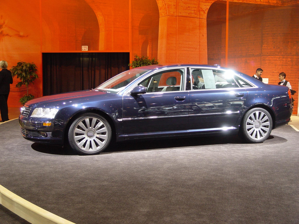 Audi A8L фото 27404