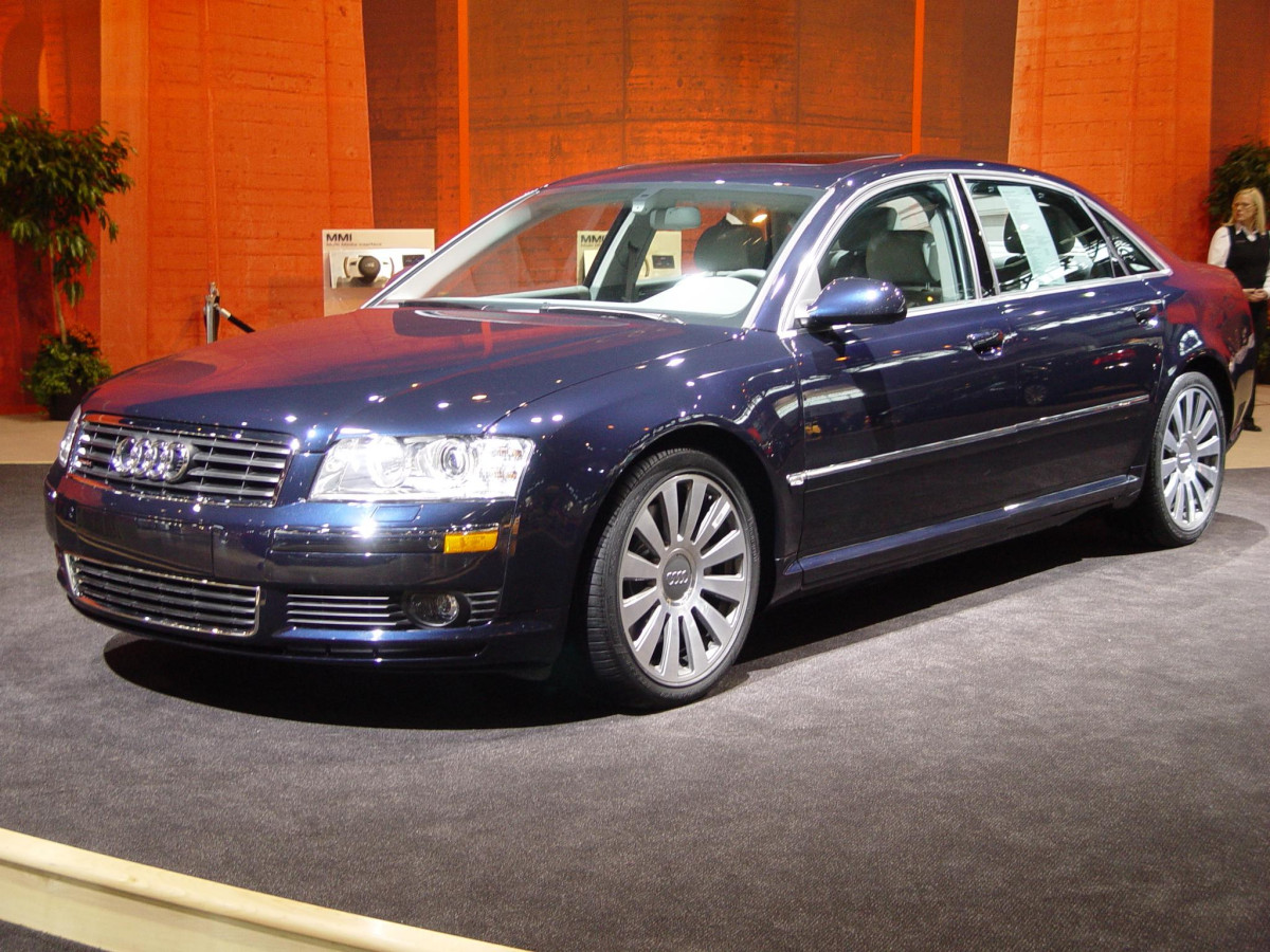 Audi A8L фото 27405