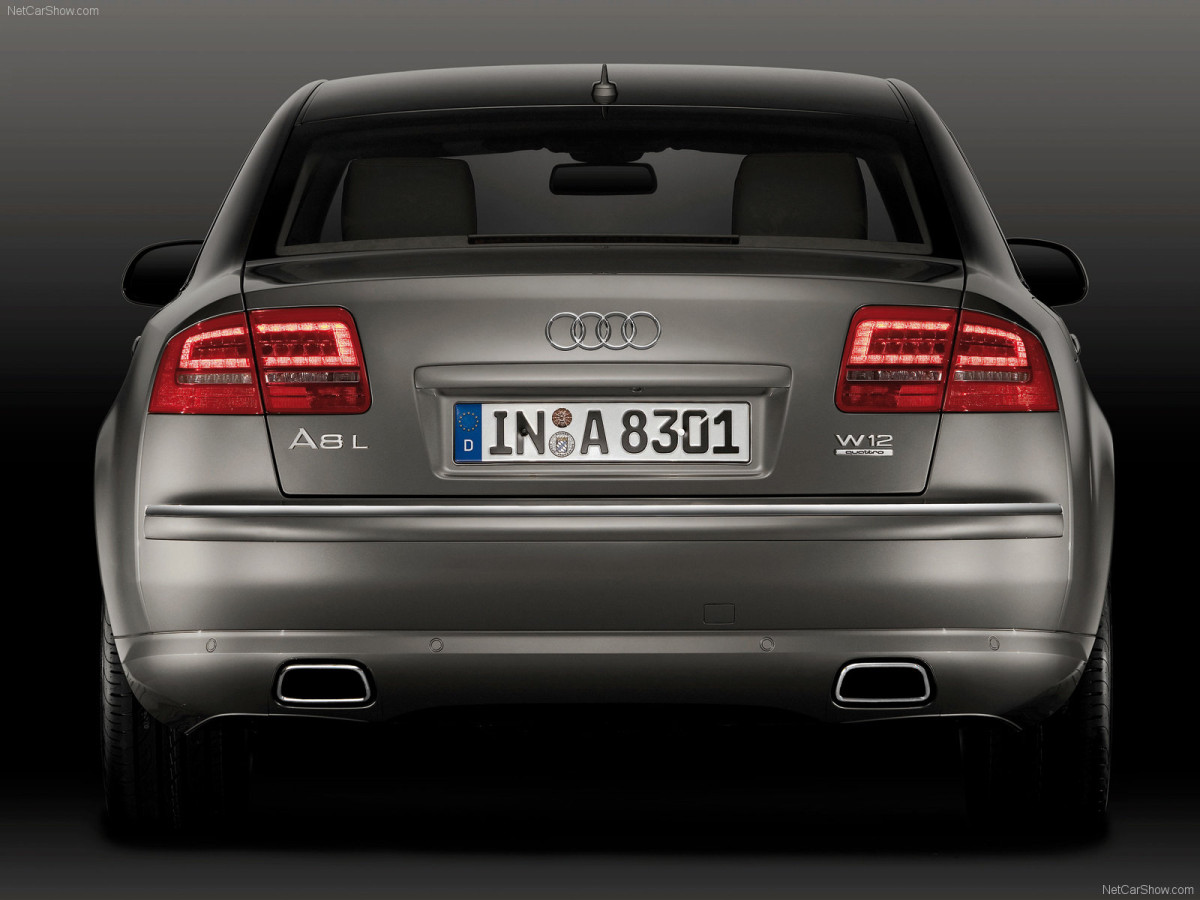 Audi A8L фото 46539