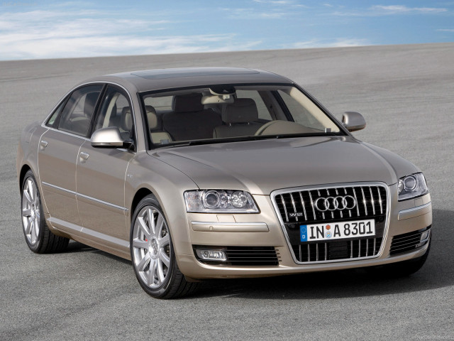 Audi A8L фото