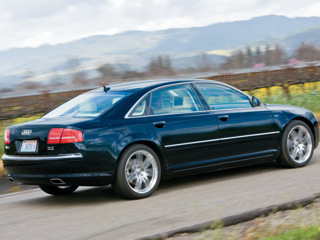 Audi A8L фото